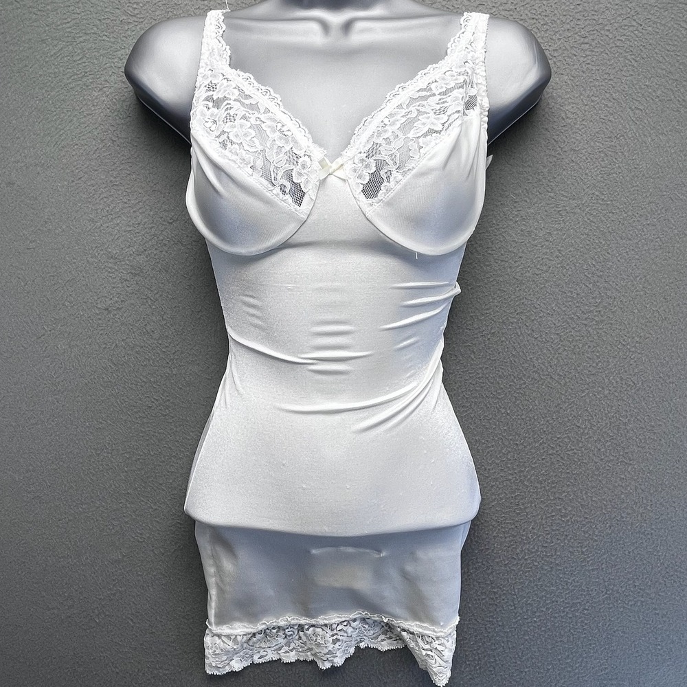 Vintage Women Full Slip White Lace Trim Underwire 34C Coquette Pinup Loungewear - Picture 1 of 8
